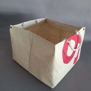 LT Crate with rope handles