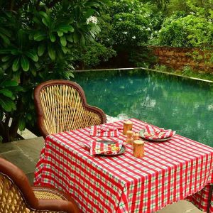 Calypso Check Tablecloth 12 Seater - White/Multi
